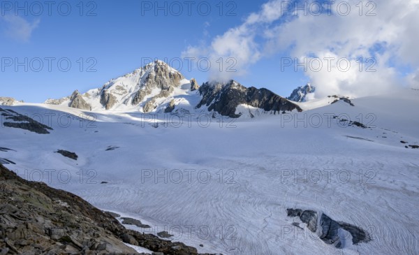High alpine mountain landscape, summit of the Aiguille de Chardonnet and Glacier du Tour, glaciers and mountain peaks, Chamonix, Haute-Savoie, France, Europe