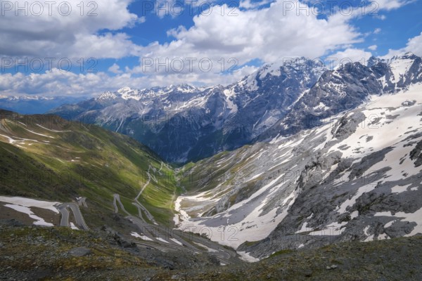 Stilfserjoch, Vinchgau, South Tyrol, Italy, mountain landscape on the Ortler, Stilfser Joch pass road, the ascent over the tight bends, the narrow hairpin bends is a popular destination for cyclists, motorcyclists and motorists. The Ortler Alps in the Vinschgau Valley with their almost 100 glaciers are a mountain massif about 50 kilometres long and 40 kilometres wide, Europe