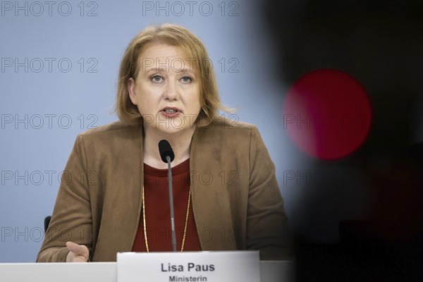 Lisa Paus (Bündnis 90/Die Grünen), Federal Minister for Family Affairs, Senior Citizens, Women and Youth, photographed at a press conference on the topic Committed against misanthropy at the BMFSFJ in Berlin, 15.02.2024. Photographed on behalf of the Federal Ministry for Family Affairs