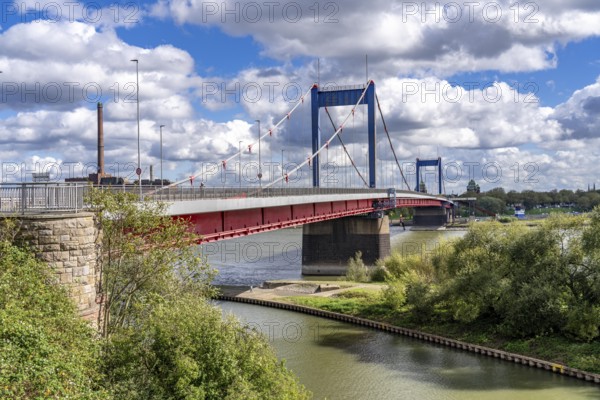 The Friedrich Ebert Bridge over the Rhine between Ruhrort and Homberg, Duisburg, North Rhine-Westphalia, Germany, Europe