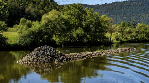 Landscape on the River Main between Miltenberg and Freudenstadt, Lower Franconia, Bavaria, Germany, Europe