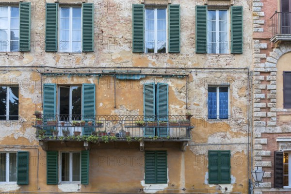 Dilapidated house, empty balcony, nobody, dilapidated, building, property, crisis, Italy, Europe