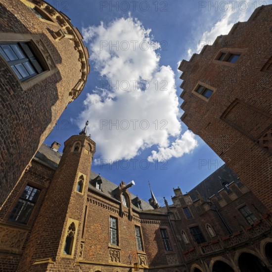 Paffendorf Castle, popular excursion destination, Bergheim, Rhine-Erft district, Rhenish lignite mining area, North Rhine-Westphalia, Germany, Europe