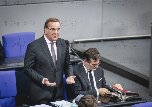 Boris Pistorius, Federal Minister of Defence, during government questioning in the Bundestag in Berlin, 05.06.2024