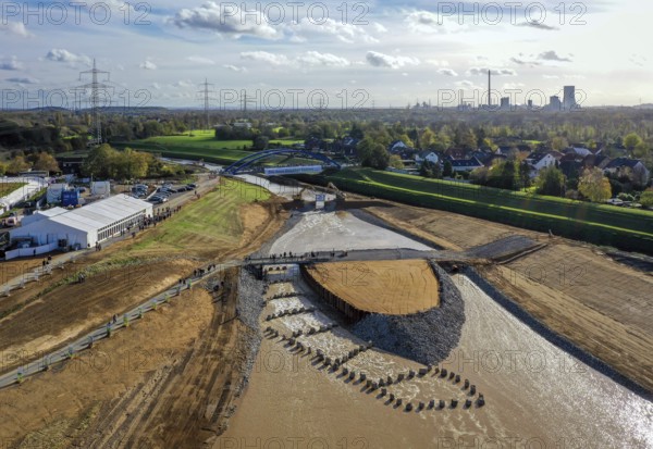 Dinslaken, Voerde, North Rhine-Westphalia, Germany, Inauguration of the new Emscher estuary into the Rhine. The mouth of the Emscher into the Rhine has been moved almost 500 metres north from Dinslaken to Voerde. Fish can now swim barrier-free up the new Emscher from the Rhine through a newly created floodplain area. Following the construction of a parallel sewer, the Emscher has been completely free of sewage since January 2022. The river was previously an open, above-ground combined sewer with rainwater and wastewater, Europe