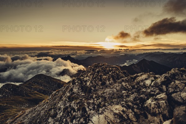 Sunrise hike on the Hochplatte in the Ammergau Alps, Ammergebirge in the Allgäu, Bavaria, Germany, Europe