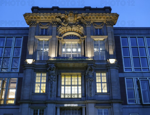 Building of the private business school of the European School of Management and Technology, ESMT, at the blue hour, Berlin, 07.10.2024., Berlin, Berlin, Germany, Europe