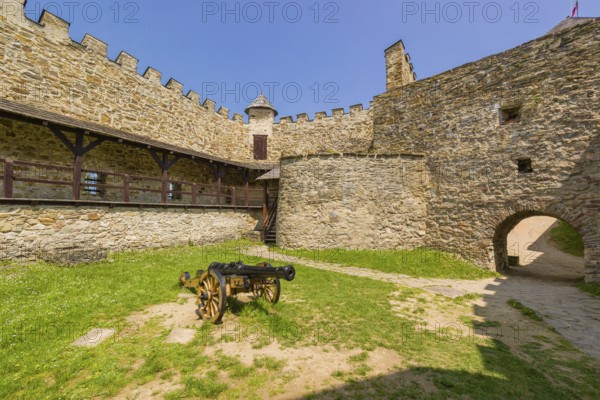 Lubovna Castle, built at the end of the 13th century. Station 6 and 7, Western Renaissance bastion and casemates