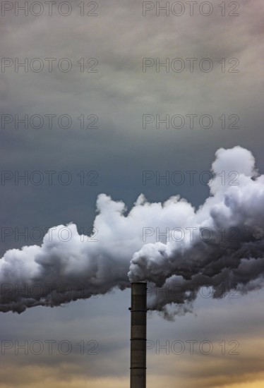 Pollution, industry, smoke pouring out of a factory chimney, Lenzing, Upper Austria, Austria, Europe