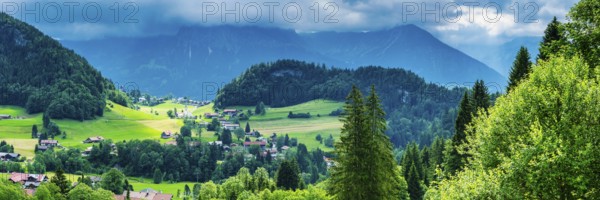 Tiefenbach, behind Entschenkopf, 2043m, Rubihorn, 1957m, and Schattenberg, 1845m, Allgäu Alps, Allgäu, Bavaria, Germany, Europe