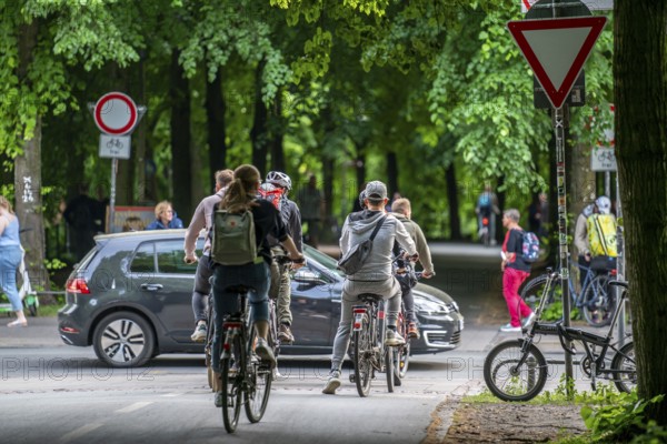One of 4 road crossings of the Promenade cycle path, a tree-lined, car-free, approximately 4.5 km long ring road around the city centre of Münster, North Rhine-Westphalia, Germany, Europe
