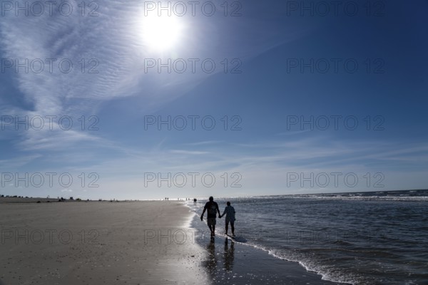 North Sea island of Langeoog, early summer, shortly after the first easing of the lockdown in the Corona crisis, still quite few tourists on the beach, beach walk, Lower Saxony, Germany, Europe