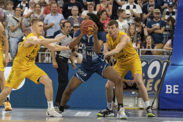 12.05.2024, easy Credit BBL, German Basketball League, Matchday 32: MLP Academics Heidelberg against Tigers Tübingen (final score 93:78) . On the ball: Isaiah Whaley (1, Academics Heidelberg)