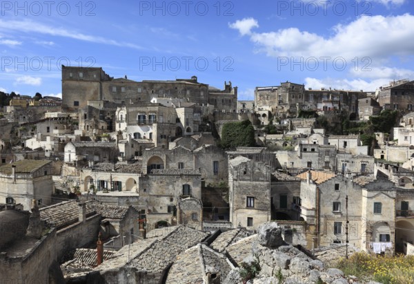 Old town, Sassi, Sassi di Matera cave settlements, UNESCO World Heritage Site, Matera, Basilicata, Italy, Europe