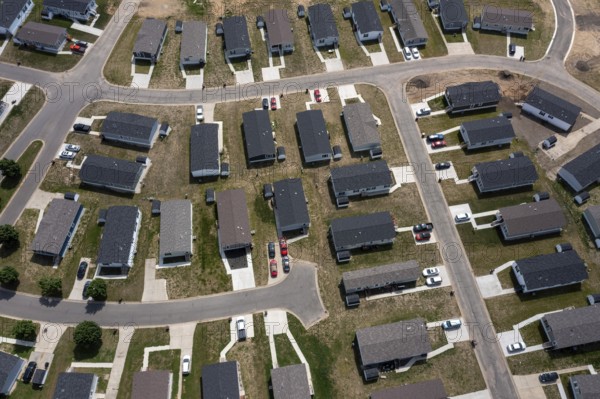 Albion, Michigan, An aerial view of the Wildflower Crossing mobile home park