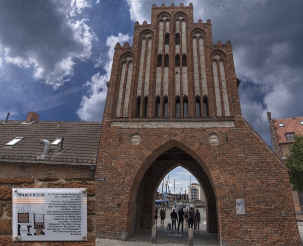Historic water gate in brick Gothic style built in 1450, Am Hafen 1, Wismar, Mecklenburg-Vorpommern, Germany, Europe