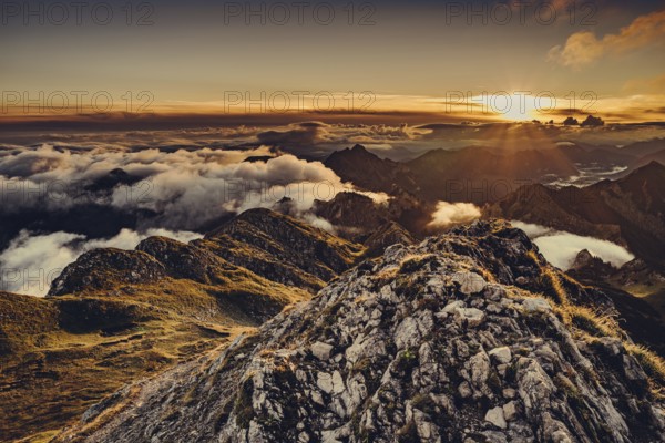 Sunrise hike on the Hochplatte in the Ammergau Alps, Ammergebirge in the Allgäu, Bavaria, Germany, Europe
