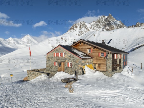 SAC Alpine Club hut in winter, Chamanna d'Es-cha, Pitz Blaisun, Albula Alps, Grisons, Switzerland, Europe