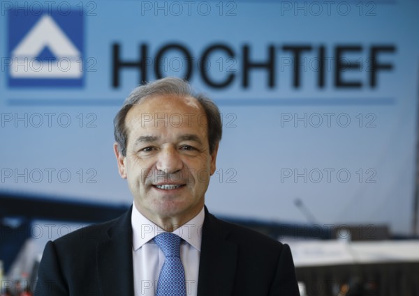 Hochtief CEO Marcelino Fernandez Verdes at the balance sheet press conference, Düsseldorf, North Rhine-Westphalia, Germany, Europe