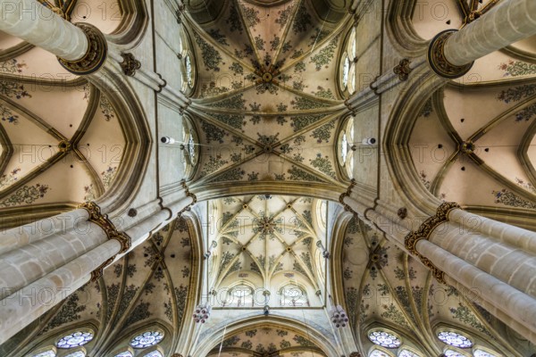 Interior view, Church of Our Lady, UNESCO World Heritage Site, Trier, Rhineland-Palatinate, Germany, Europe