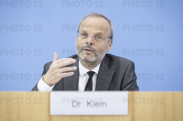 Dr Felix Klein, Federal Government Commissioner for Jewish Life in Germany and the Fight against Antisemitism, recorded at a press conference in the Haus der Bundespressekonferenz on the topic: Antisemitic alliances after 7 October, Civil Society Situation Report on Antisemitism in Berlin, 6 June 2024
