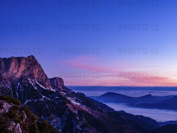 Dawn on the Untersberg, Berchtesgaden Alps, flatland in the fog behind, Bischofswiesen, Berchtesgadener Land, Upper Bavaria, Bavaria, Germany, Europe