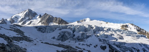 High alpine mountain landscape, summit of the Aiguille de Chardonnet and Glacier du Tour, glaciers and mountain peaks, Chamonix, Haute-Savoie, France, Europe