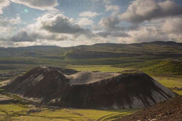 Grabrok crater. It belongs to the volcanic system of Ljosufjoll. W Iceland