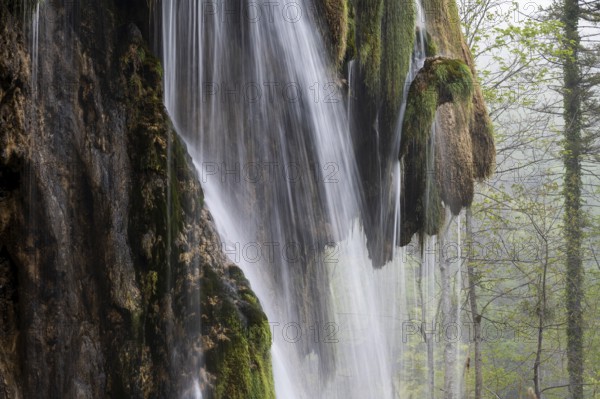 Waterfall, Plitvice Lakes National Park, Plitvicka Jezera, Lika-Senj, Croatia, Europe