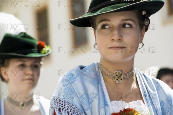 Traditional traditional costume parade, Garmisch-Partenkirchen, Werdenfelser Land, Upper Bavaria, Bavaria, Germany, Europe