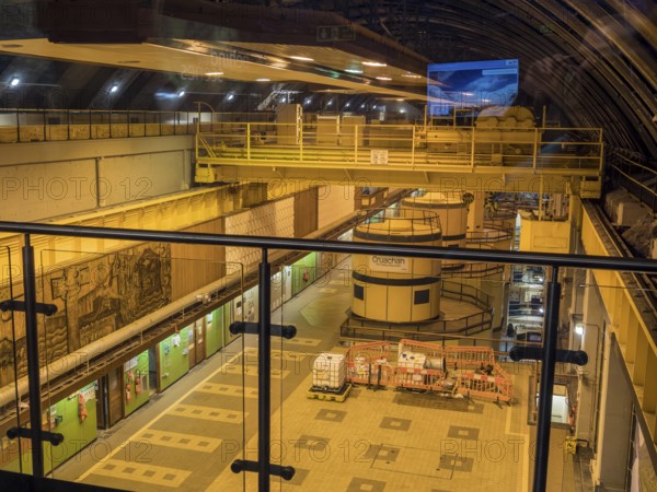 Cruachan hydro-elektric power station, view of machine hall, part of guided tour, lake Loch Awe, Scotland, UK