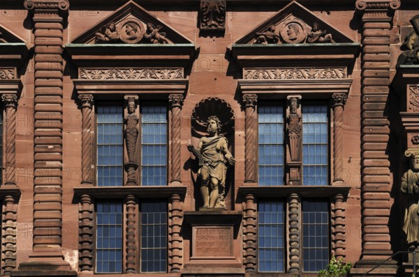 Heidelberg castle ruins, destroyed in 1693), detail of the Ottheinrich building, built in 1556, built in 1559 in the Dutch Renaissance style), sculpture Samson the Strong, castle courtyard, Heidelberg, Baden-Württemberg, Germany, Europe