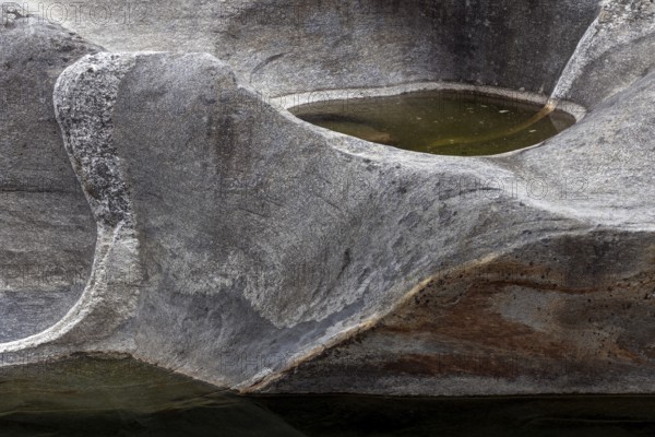 Rocks, rock structures, Verzasca River, near Lavertezzo, Verzasca Valley, Valle Verzasca, Canton Ticino, Switzerland, Europe