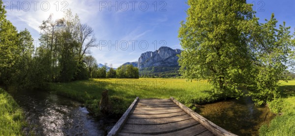 Fuschler Ache and spring flower meadow with Drachenwand, Mondseeland, Salzkammergut, Upper Austria, Austria, Europe