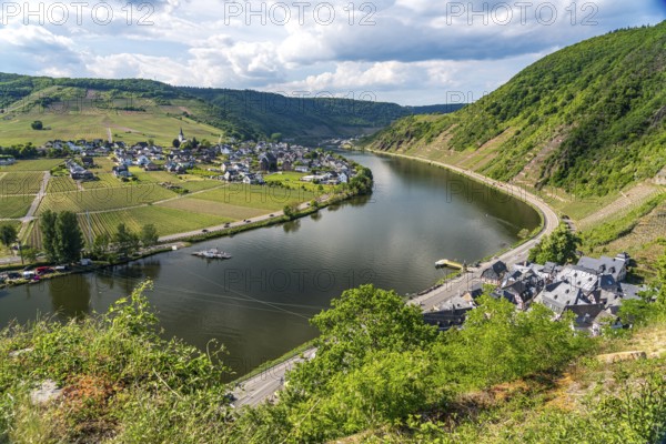 View from Metternich Castle to Beilstein, Ellenz-Poltersdorf and the Moselle, Rhineland-Palatinate, Germany, Europe