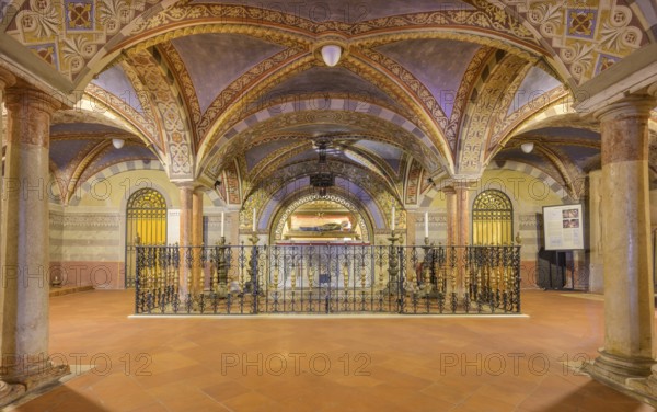 View of the altar of St Omobona in the crypt, Cathedral of Santa Maria Assunta, Cremona, Province of Cremona, Italy, Europe
