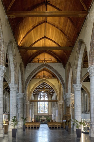 Our Lady Church, Central nave and chapels, Nieuwpoort, West Flanders, Belgium, Europe