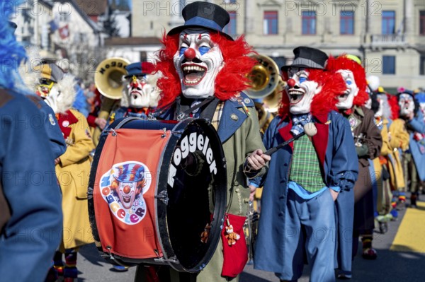 Guggenmusik Clown Timpani