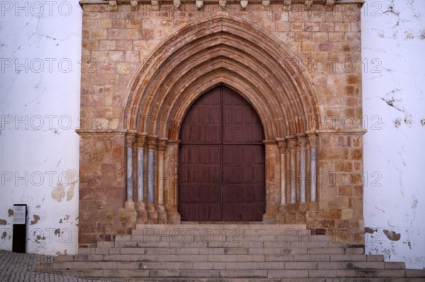 Silves, entrance portal, cathedral, Sé Catedral de Silves, Algarve, Portugal, Europe
