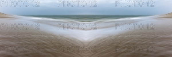 Mirrored picture, blurred, waves on Sylt North Sea beach, National Park Wadden Sea, Sylt, Hoernum, North Frisia, Schleswig-Holstein, Germany | Mirrowed picture, blurred, waves on beach, North Sea, National Park Wadden Sea, Sylt, Schleswig-Holstein, Germany, Nordsestrand, Hoernum, Schleswig-Holstein, Germany, Europe