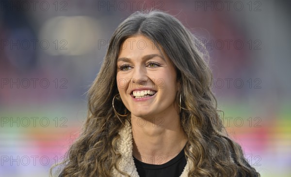 SKY presenter Mara Mones Portrait smiles Voith-Arena, Heidenheim, Baden-Württemberg, Germany, Europe