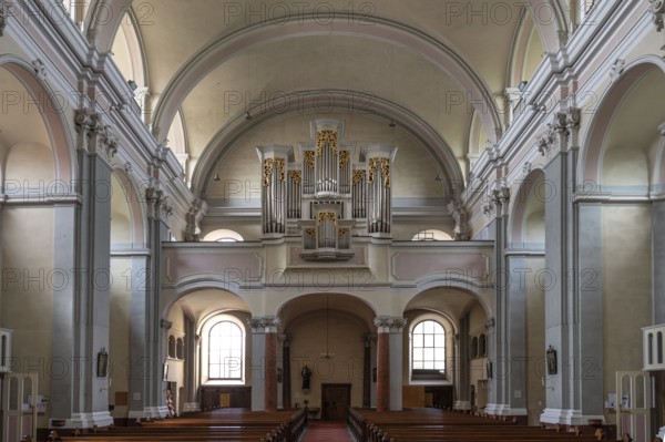 Interior with organ loft of the parish church, founded in 1307, baroqueised in the 18th century, Schärding, Lower Austria, Austria, Europe