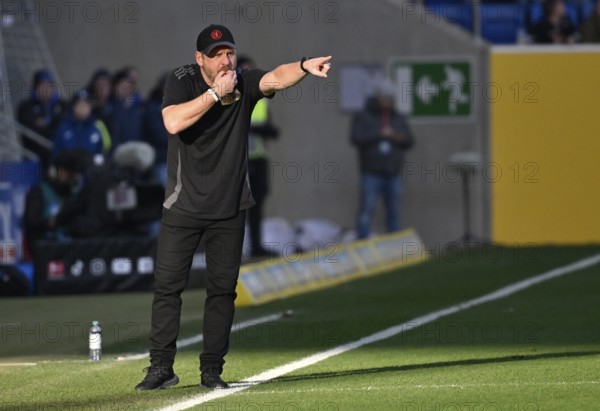 Coach Steffen Baumgart 1. FC Union Berlin FCU on the sidelines gesture gesture whistle, PreZero Arena, Sinsheim, Baden-Württemberg, Germany, Europe