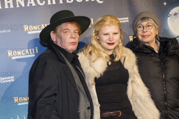 Ben Becker, Lilith Maria Dörthe Becker and Monika Hansen at the premiere of the 20th Original Roncalli Weihnachtscircus in Berlin's Tempodrom on 20 December 2024