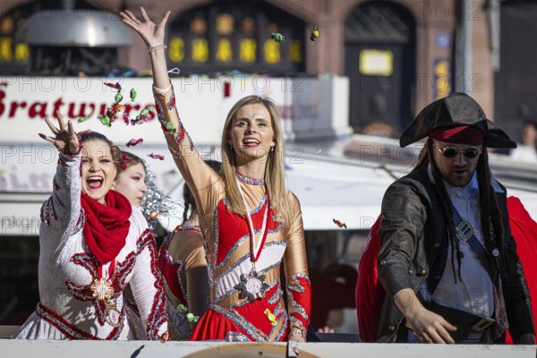 The Frankfurt carnival parade crosses the Römerberg in Frankfurt am Main, Römerberg, Frankfurt am Main, Hesse, Germany on 2 March 2025