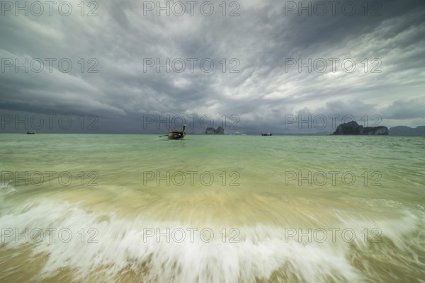Longtail boat on the beach, Koh Ngai Island, Andaman Sea, Satun Province, Southern Thailand, Thailand, Asia