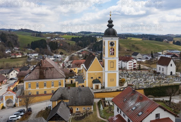 Drone shot, local view, parish church, Niederwaldkirchen, Mühlviertel, Upper Austria, Austria, Europe