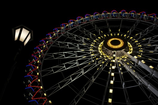 Night shot, Ferris wheel, illuminated, Christmas market, Schlossplatz, Stuttgart, Baden-Württemberg, Germany, Europe