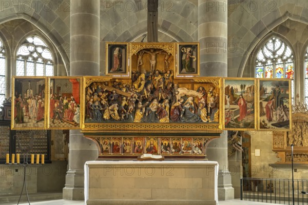 High altar Passion and Resurrection of Jesus in the Protestant parish church of St Michael, Schwäbisch Hall, Baden-Württemberg, Germany, Europe