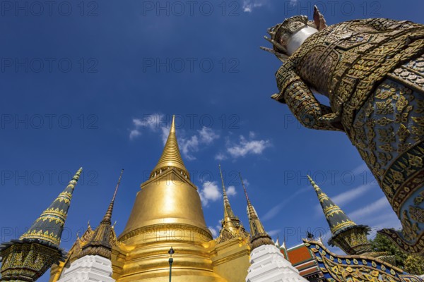 Wat Phra Kaeo, Temple of the Emerald Buddha. Bangkok, Thailand, Asia